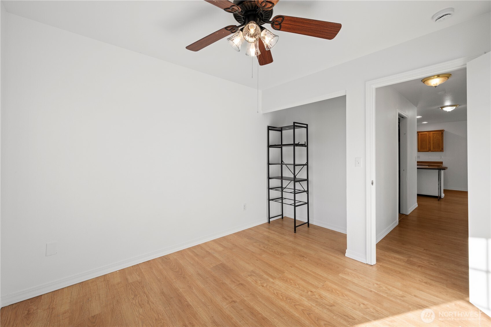 1225 Hemlock Place , Mount Vernon, WA 98273