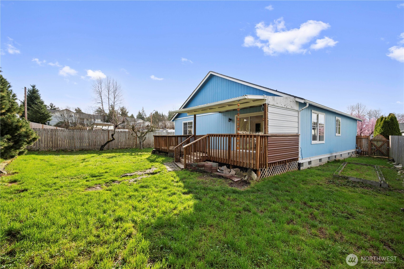 1225 Hemlock Place , Mount Vernon, WA 98273