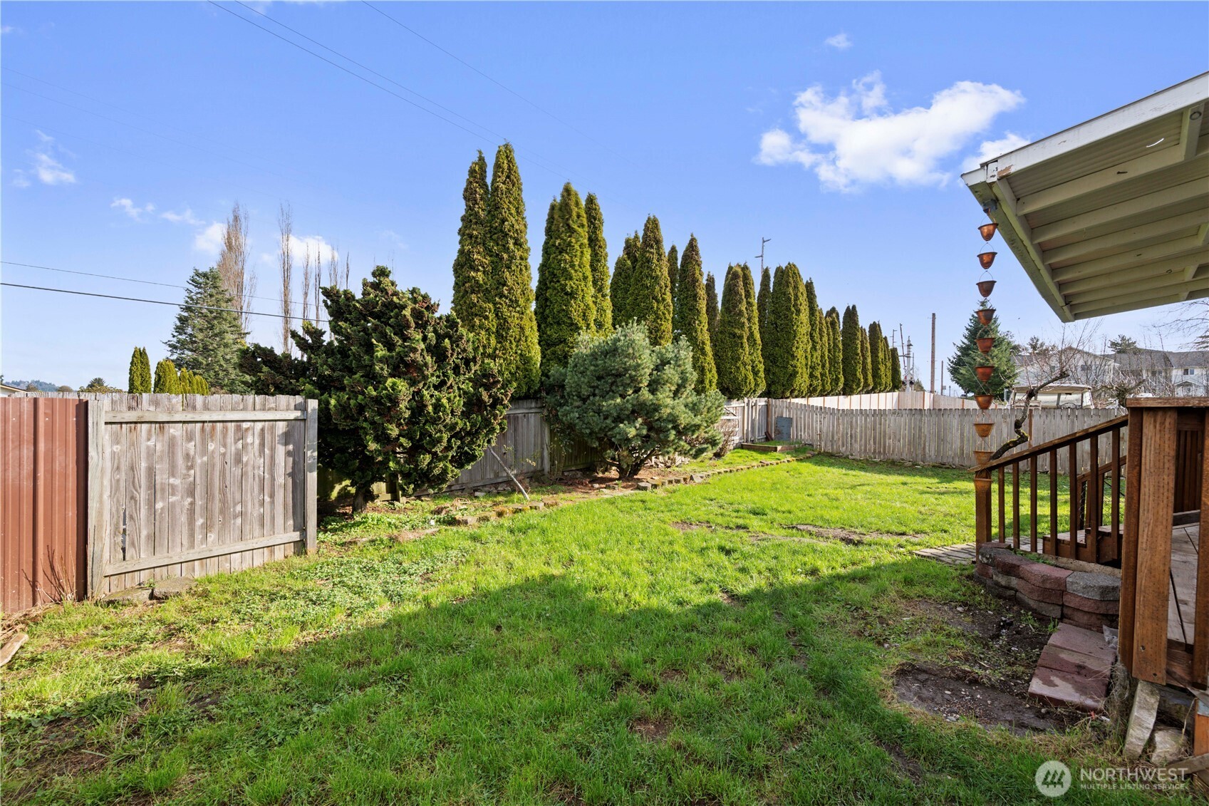 1225 Hemlock Place , Mount Vernon, WA 98273