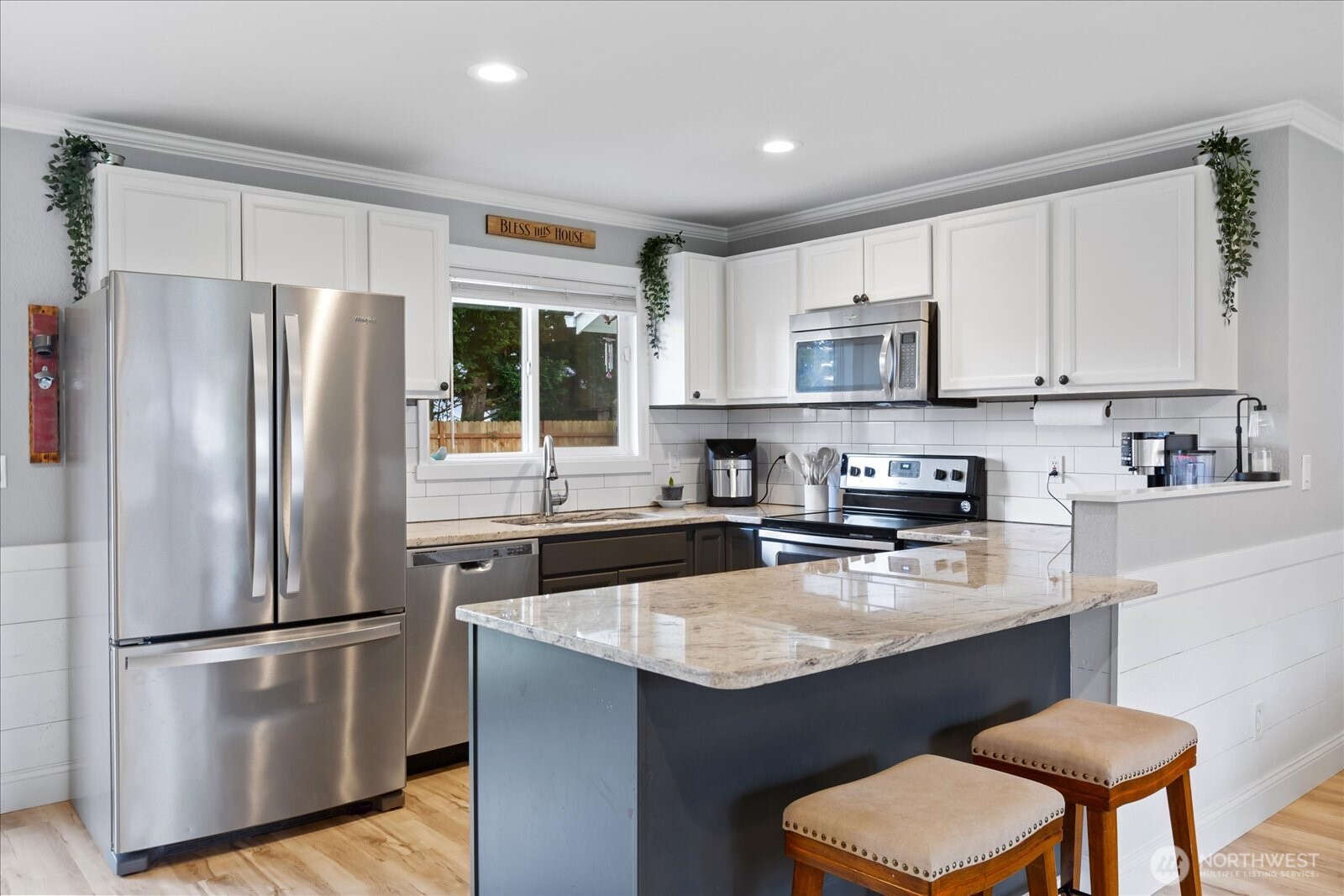 20327 Revilo Drive , Burlington, WA 98233