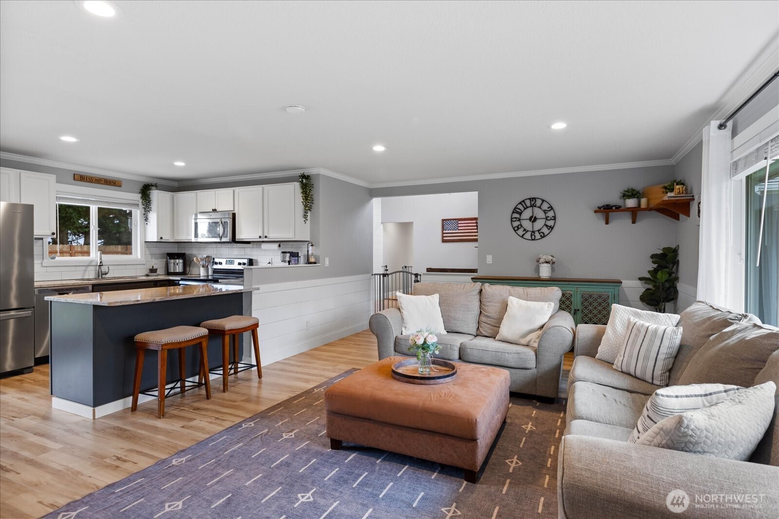 20327 Revilo Drive , Burlington, WA 98233