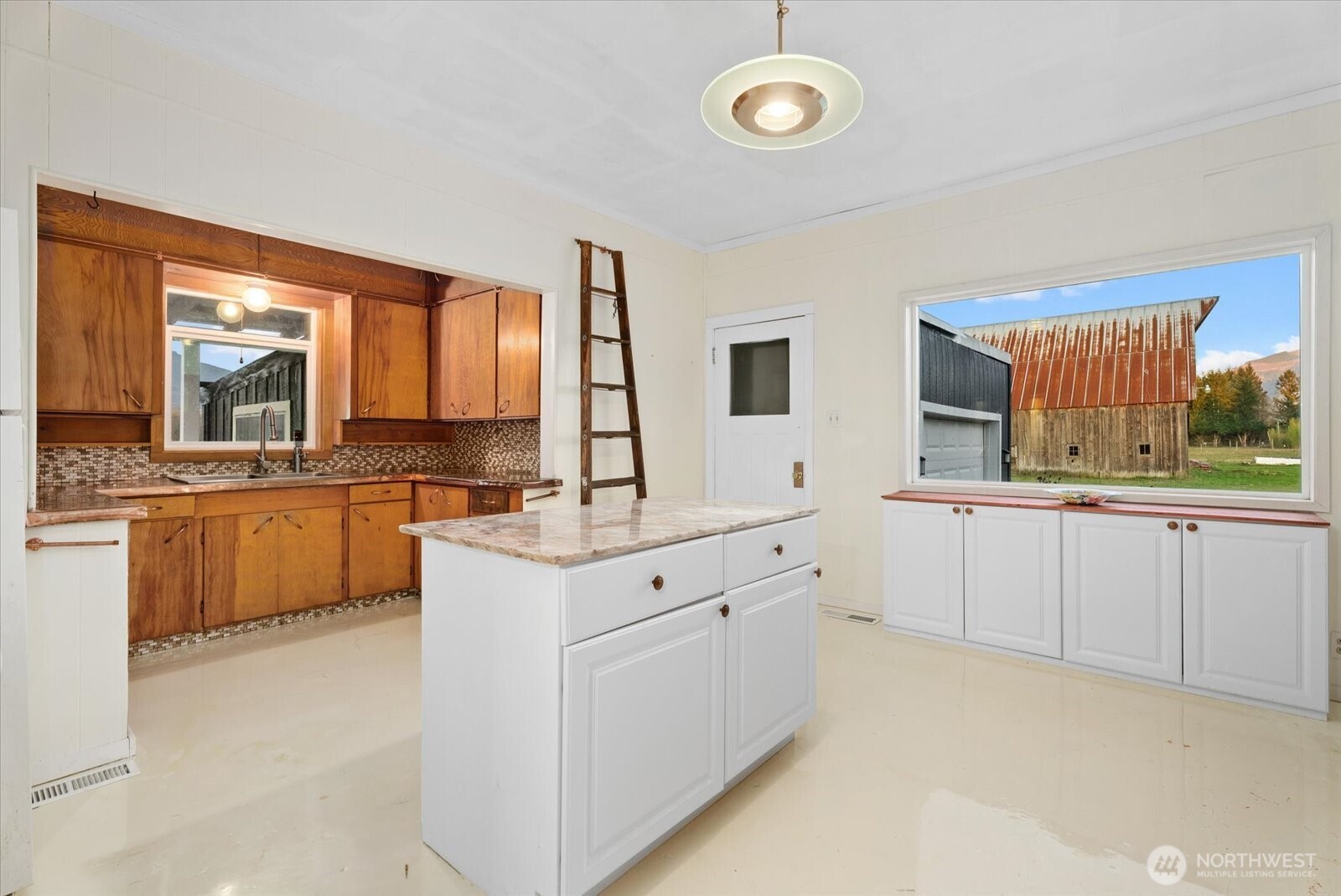 30731 Walberg Road , Sedro Woolley, WA 98284