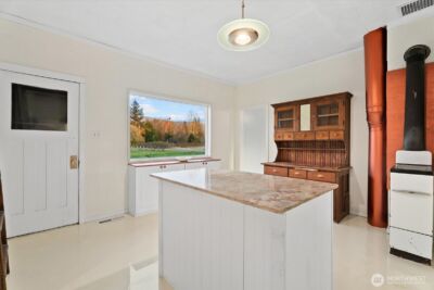 30731 Walberg Road , Sedro Woolley, WA 98284 - Photo 14