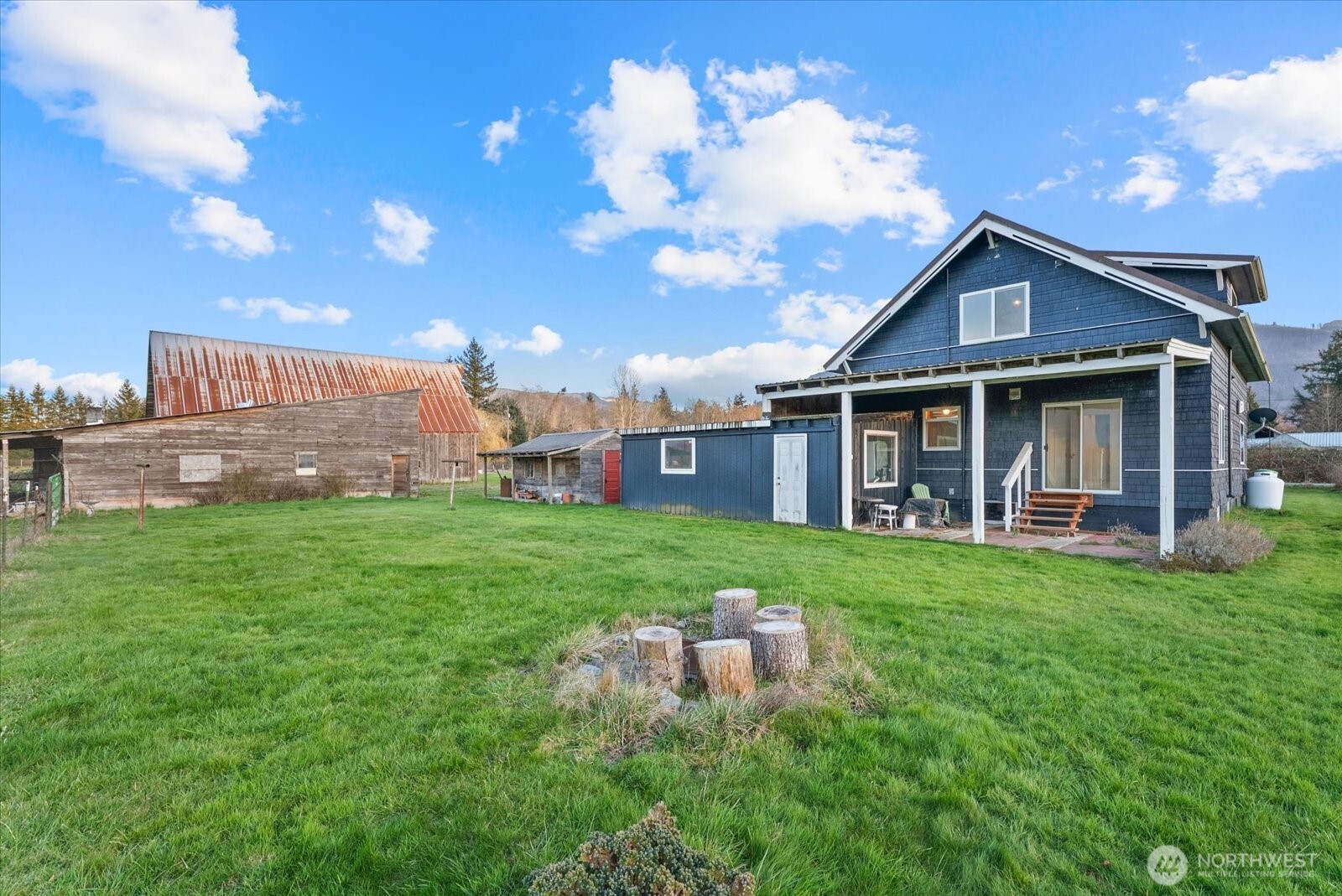 30731 Walberg Road , Sedro Woolley, WA 98284