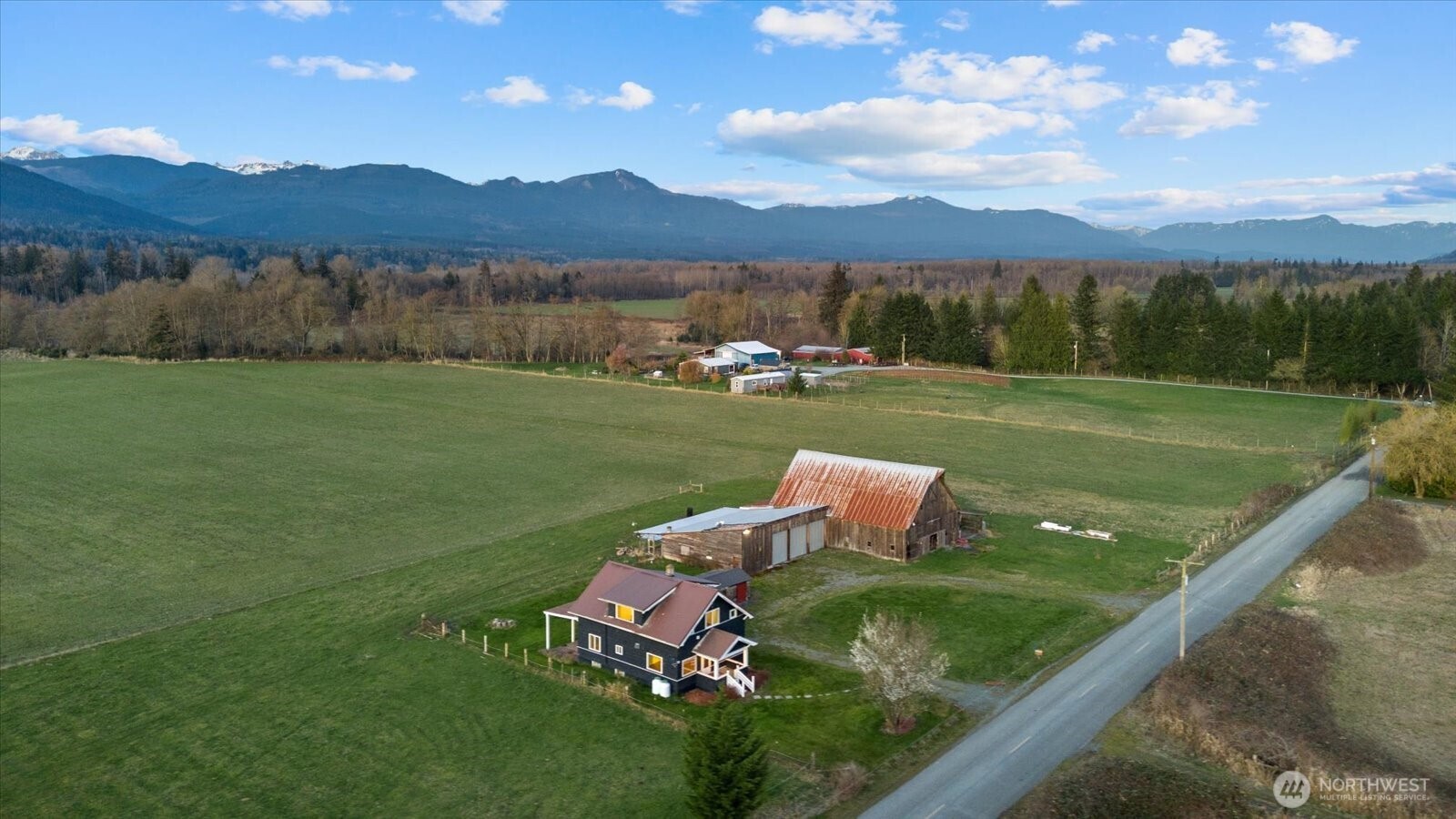 30731 Walberg Road , Sedro Woolley, WA 98284