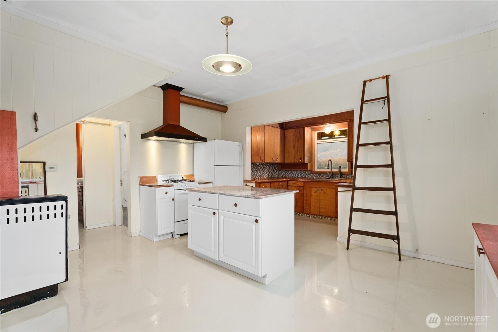 30731 Walberg Road , Sedro Woolley, WA 98284