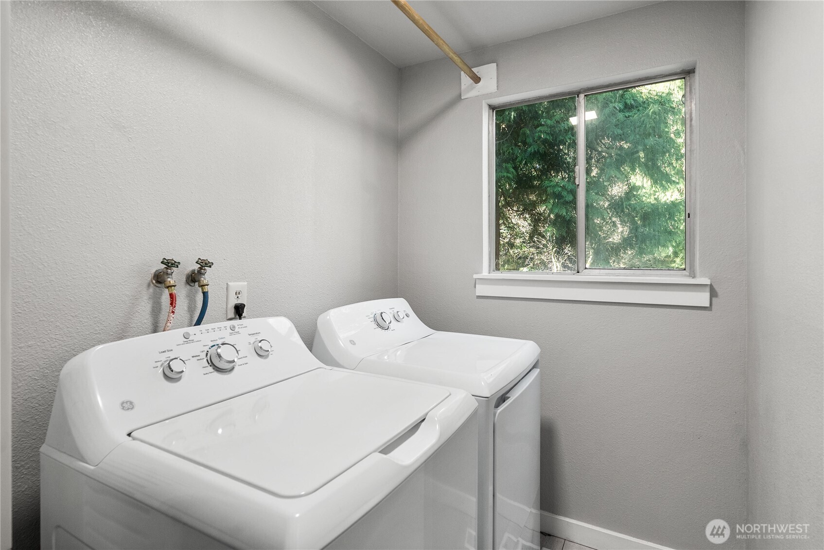 15220 118th Avenue Ct E, Puyallup, WA 98374