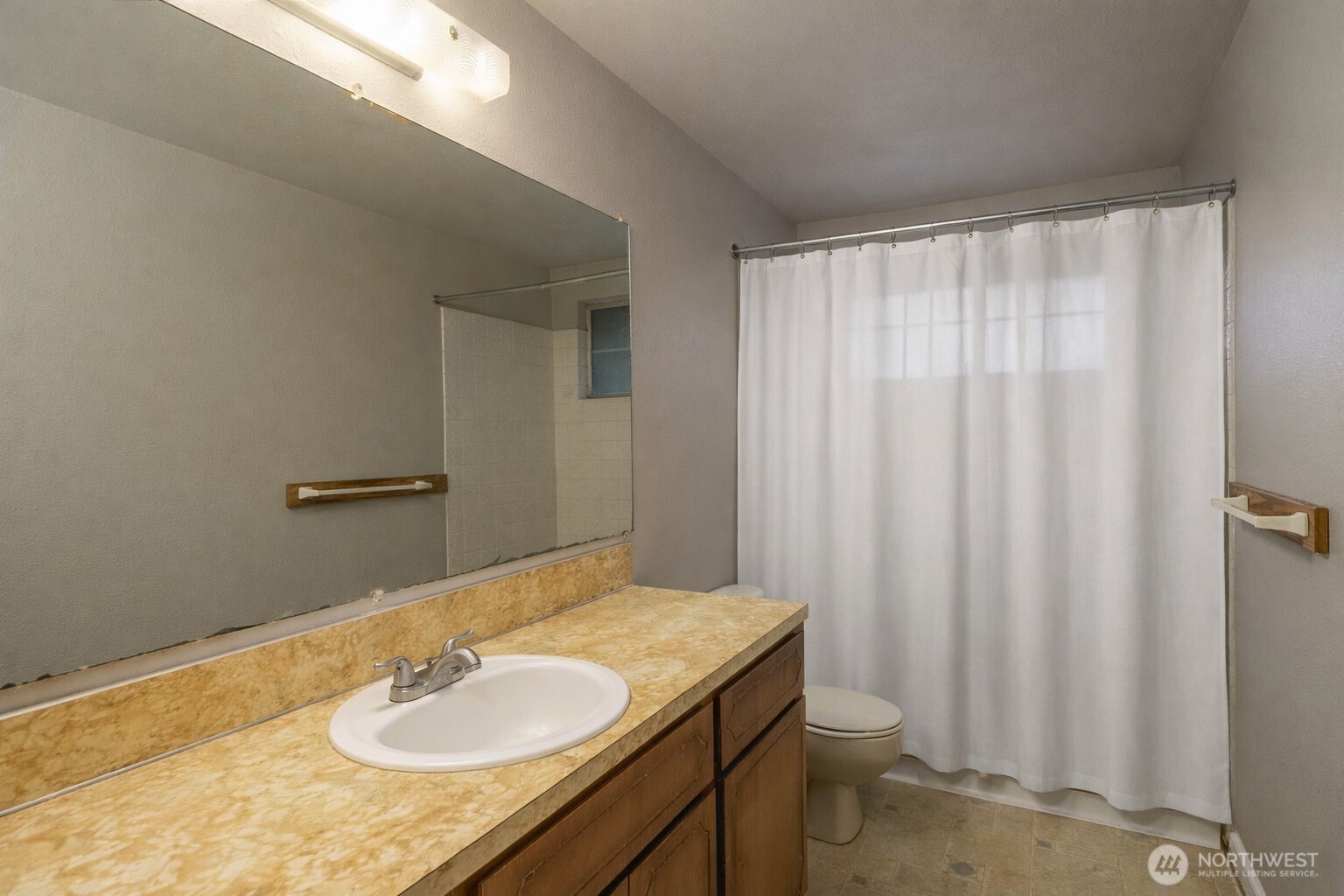 15220 118th Avenue Ct E, Puyallup, WA 98374