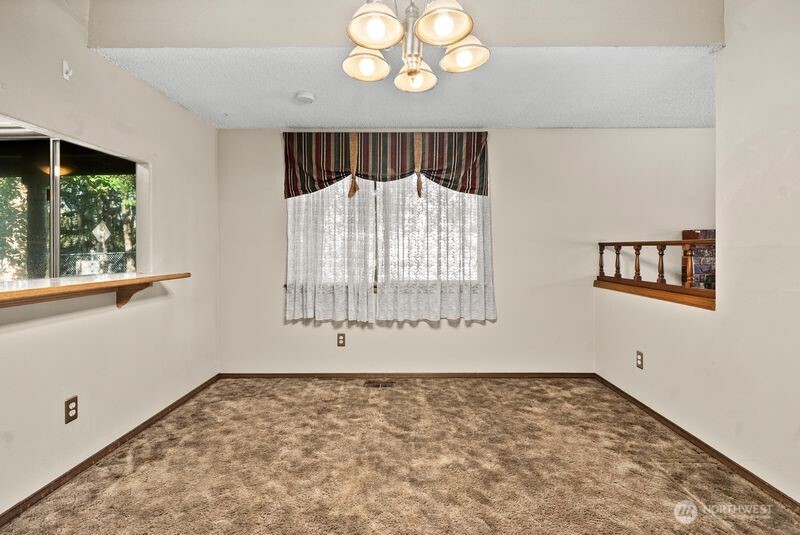 15220 118th Avenue Ct E, Puyallup, WA 98374