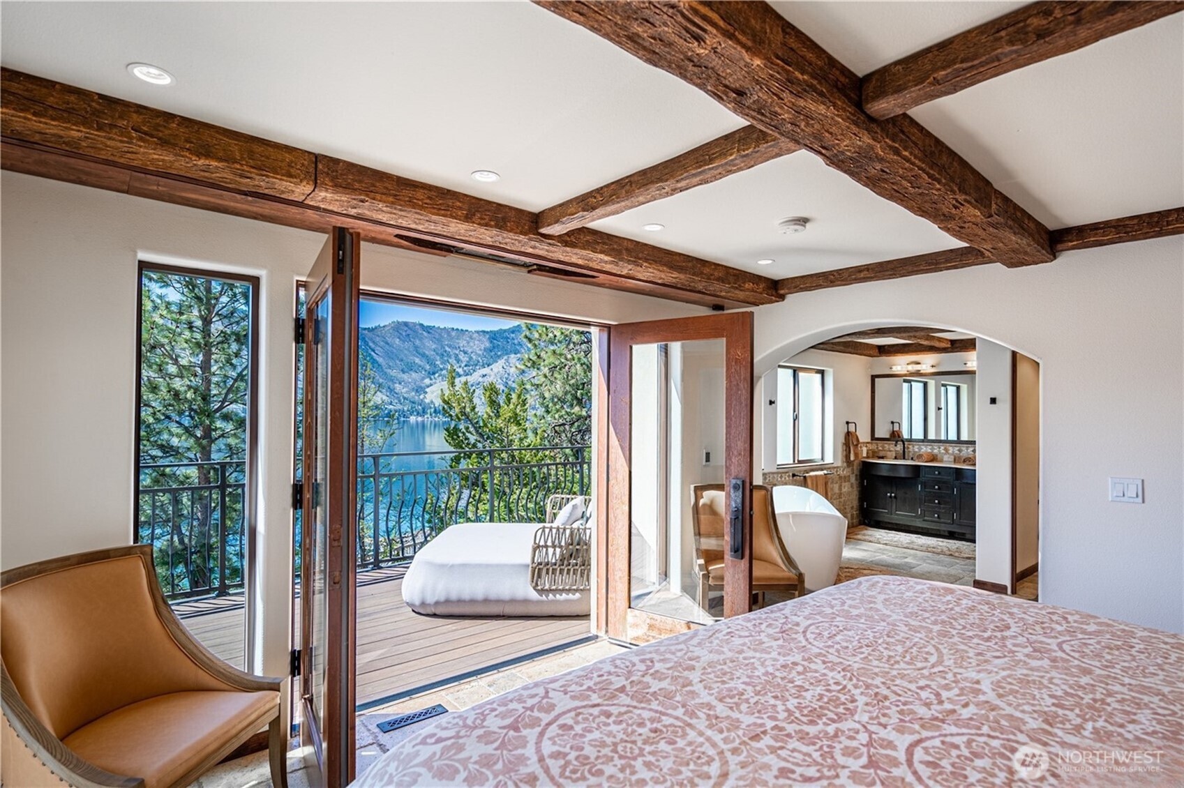 61 Washut Lane , Manson, WA 98831