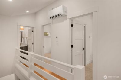 2846 35th Avenue W, Seattle, WA 98199 - Photo 13