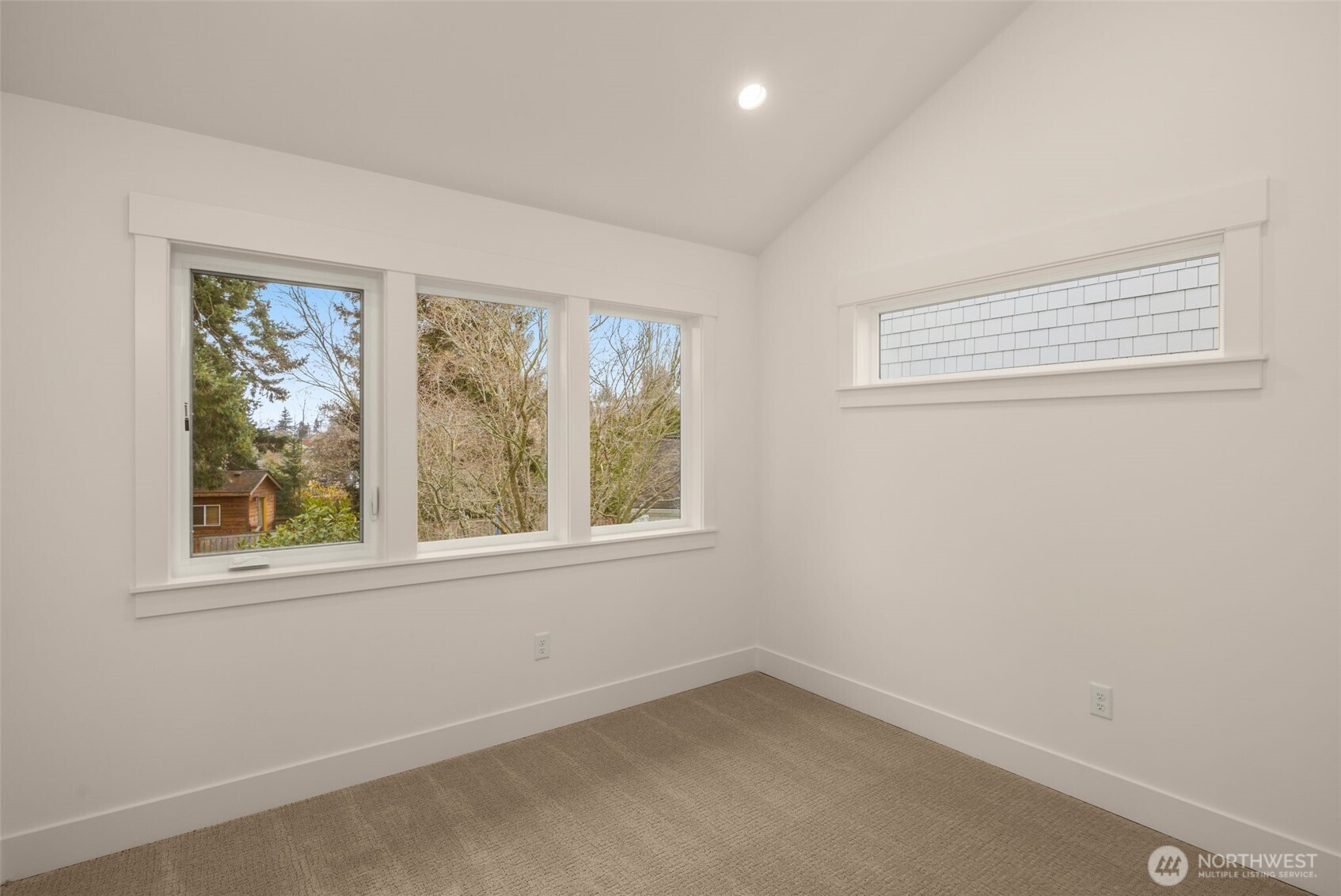 2846 35th Avenue W, Seattle, WA 98199