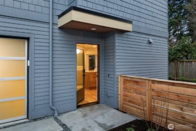 2846 35th Avenue W, Seattle, WA 98199 - Photo 4