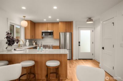 2846 35th Avenue W, Seattle, WA 98199 - Photo 8