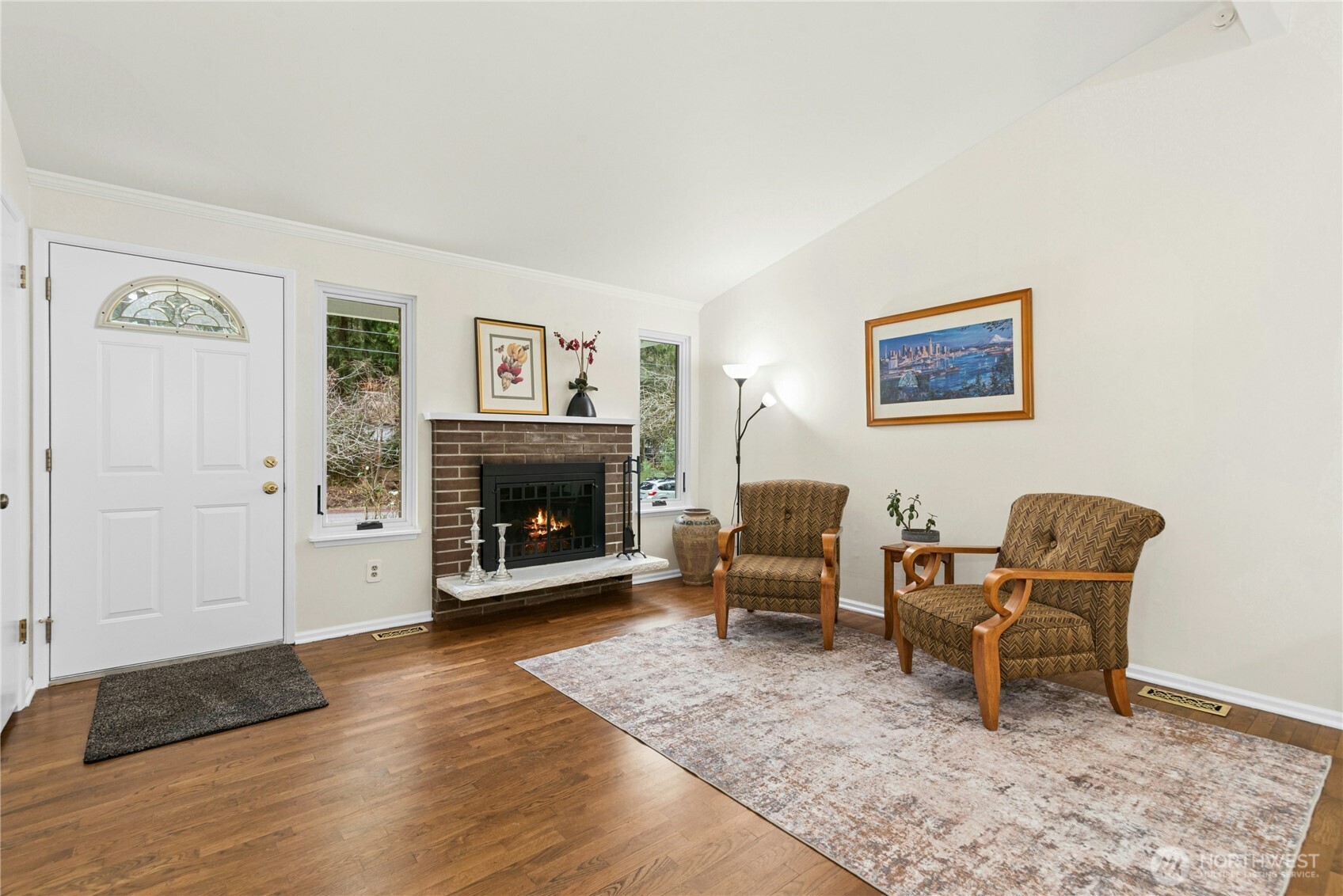 815 NE 200th Street , Shoreline, WA 98155