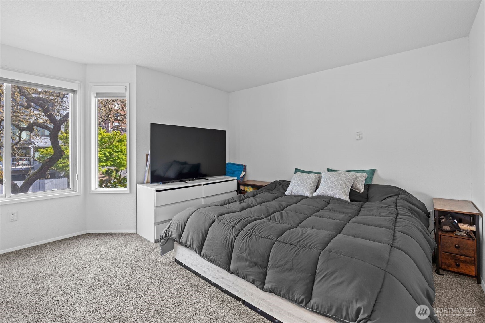 303 13th Avenue E #301, Seattle, WA 98102