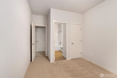 21927 44th Drive SE, Bothell, WA 98021 - Photo 18