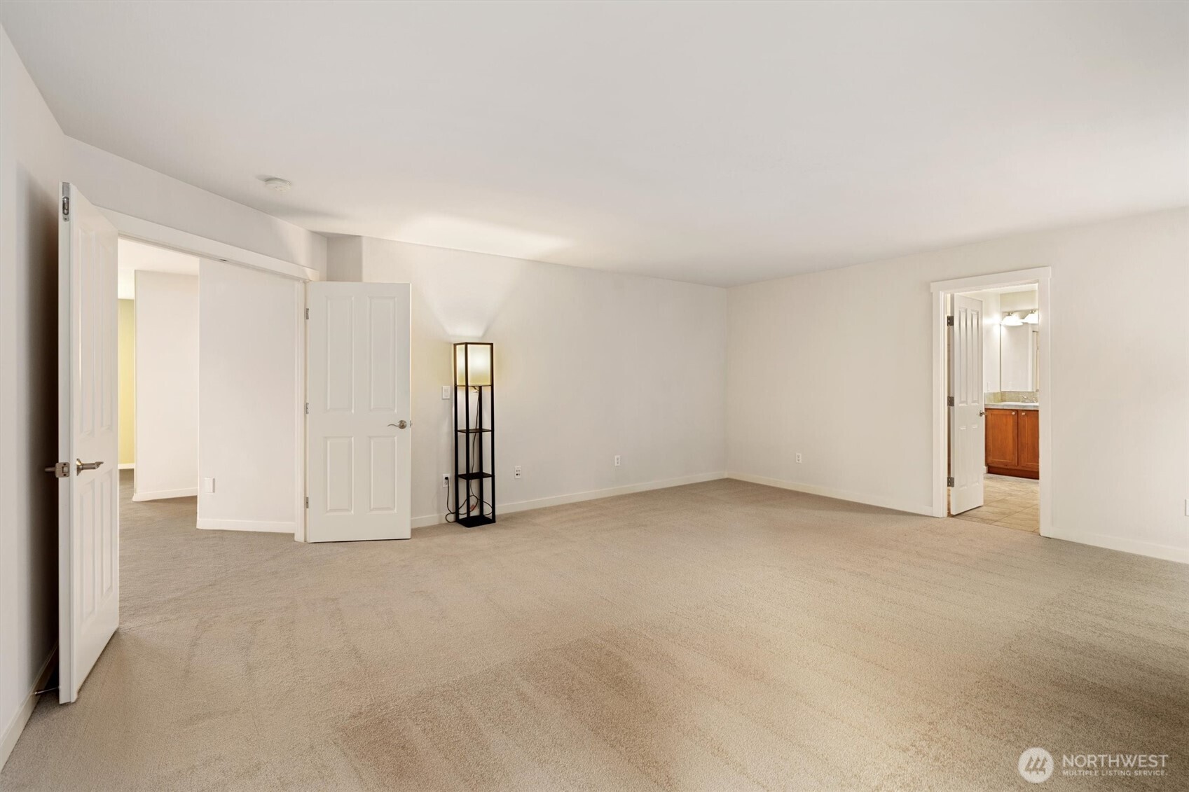 21927 44th Drive SE, Bothell, WA 98021