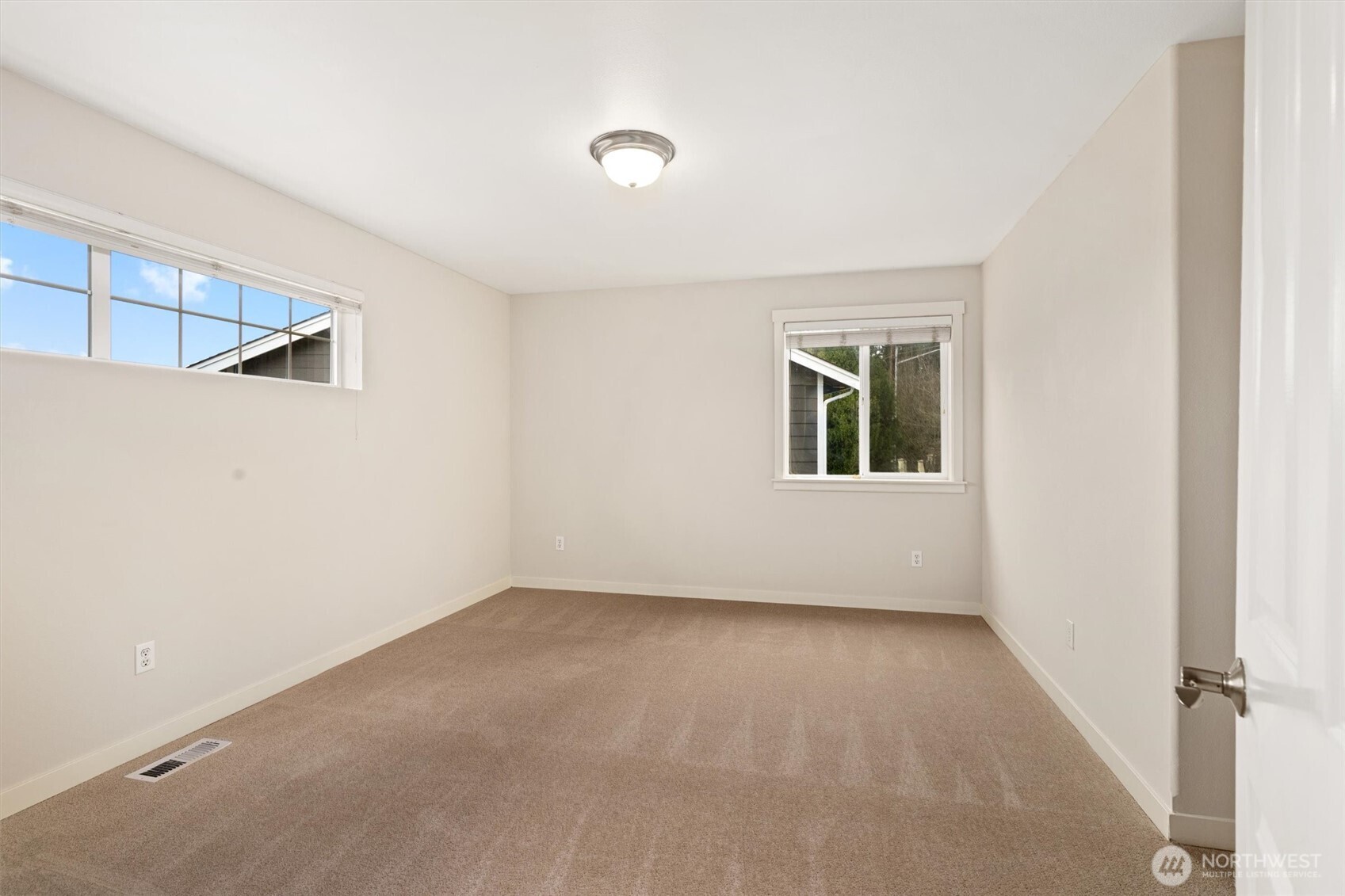 21927 44th Drive SE, Bothell, WA 98021