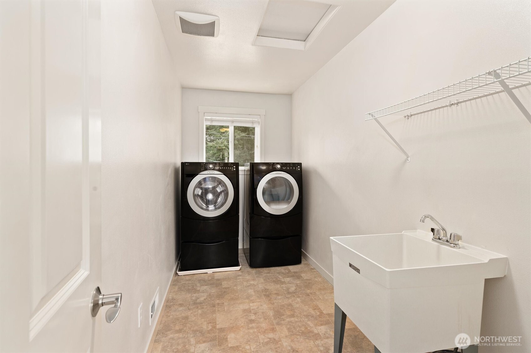 21927 44th Drive SE, Bothell, WA 98021