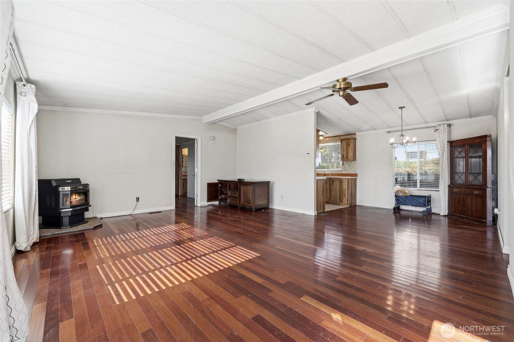 30901 State Route 20 #B5, Oak Harbor, WA 98277