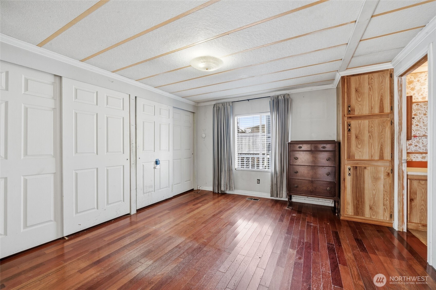 30901 State Route 20 #B5, Oak Harbor, WA 98277