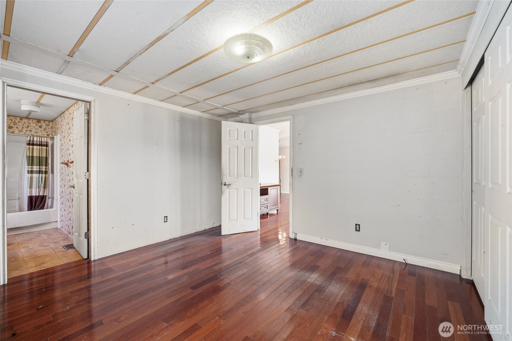 30901 State Route 20 #B5, Oak Harbor, WA 98277