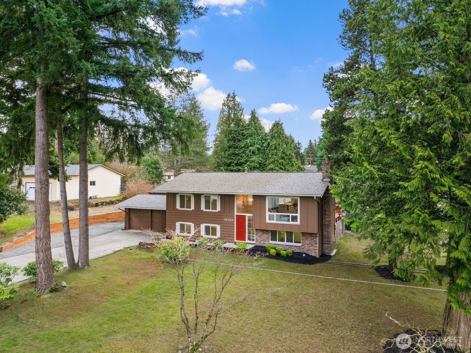 12103 SE 70th Street , Newcastle, WA 98056