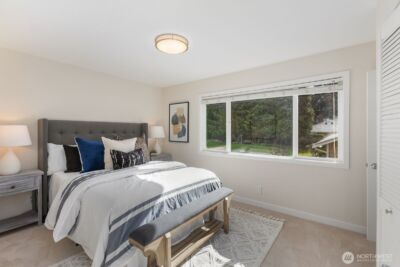 12103 SE 70th Street , Newcastle, WA 98056 - Photo 17