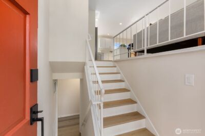 12103 SE 70th Street , Newcastle, WA 98056 - Photo 4