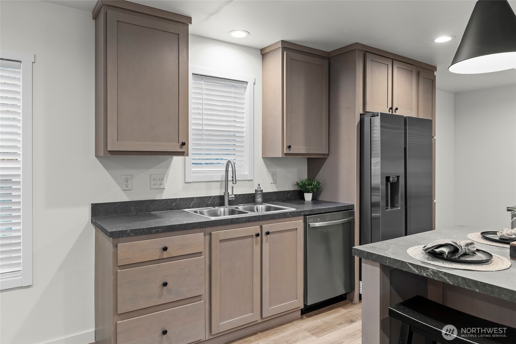 9617 Old Highway 99 SE, Olympia, WA 98501