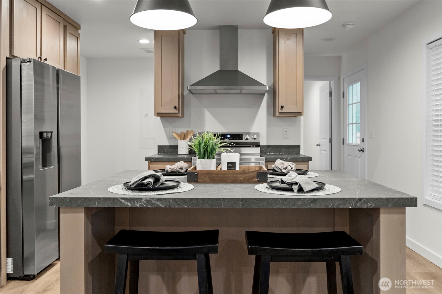 9617 Old Highway 99 SE, Olympia, WA 98501