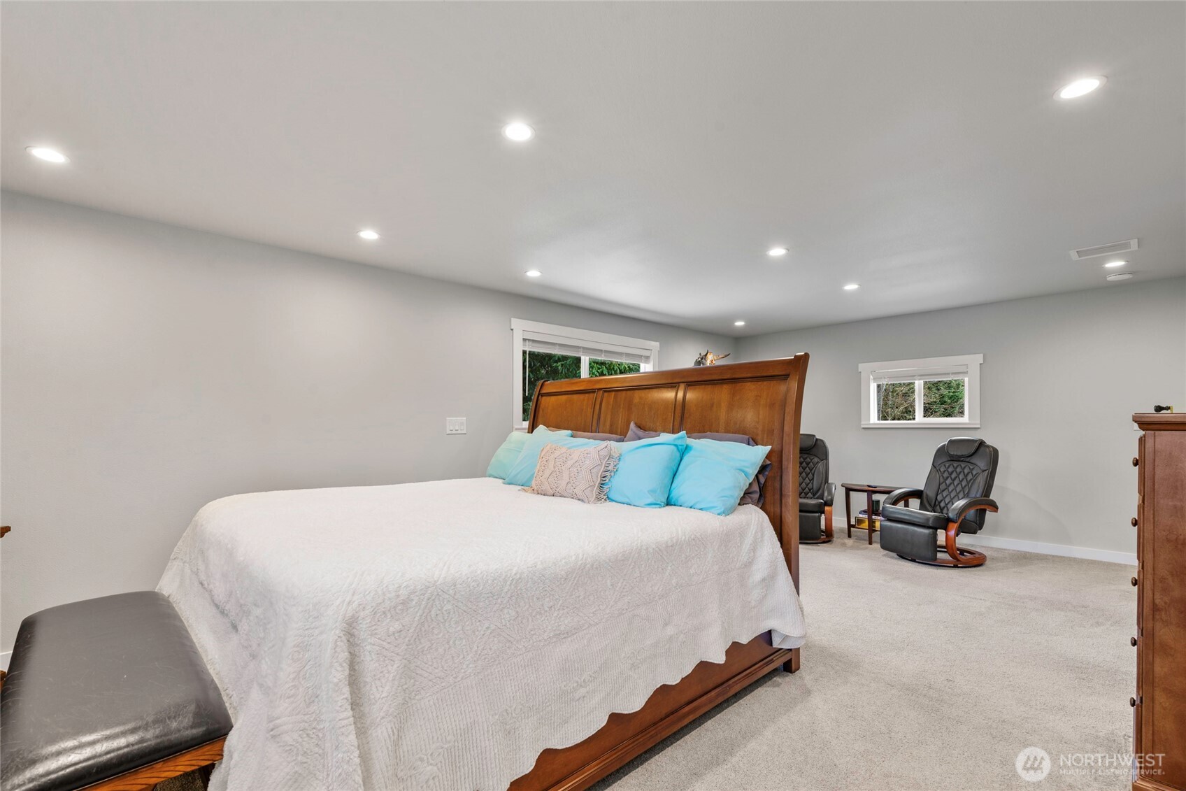 7016 98th Street Ct E, Puyallup, WA 98373