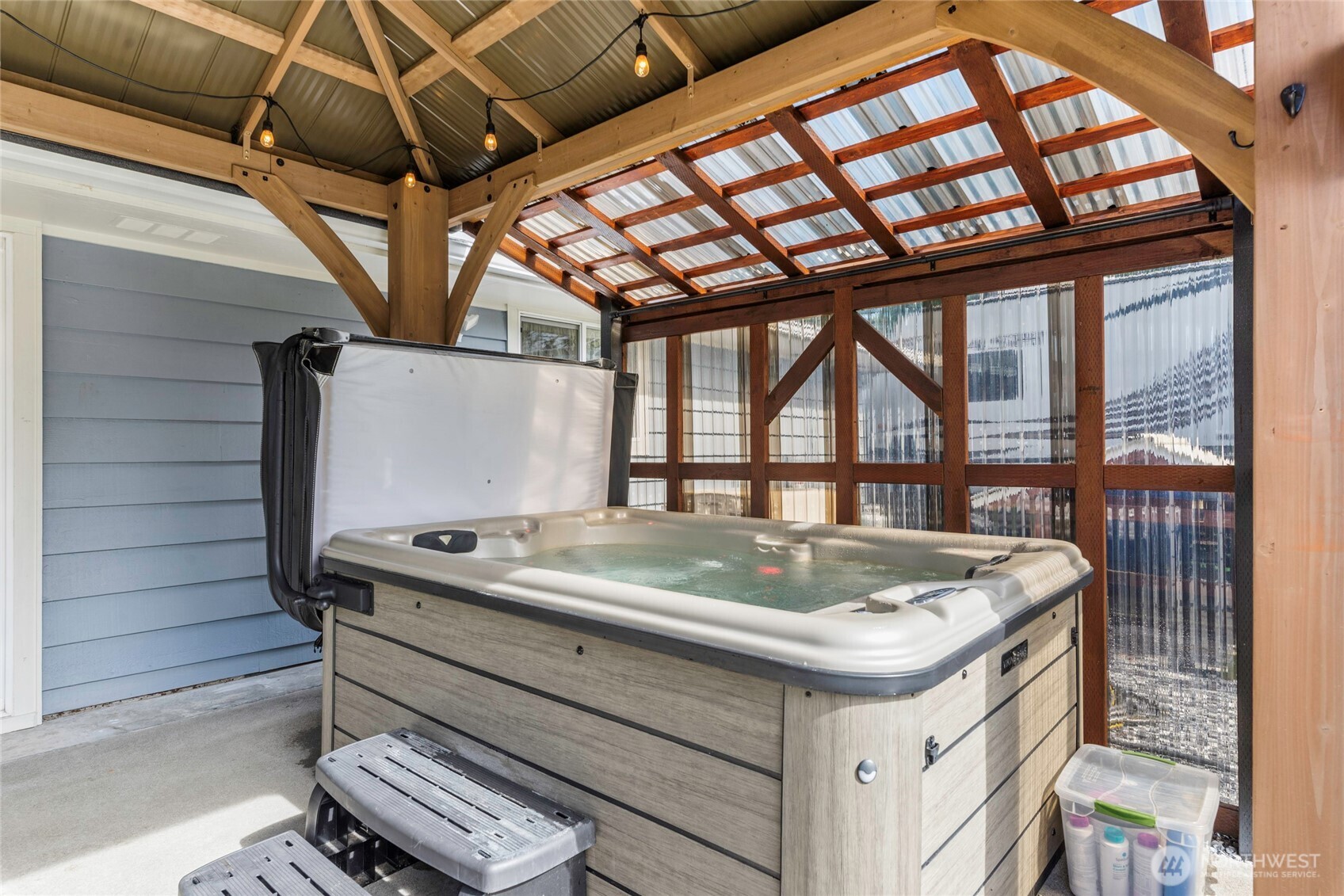 7016 98th Street Ct E, Puyallup, WA 98373