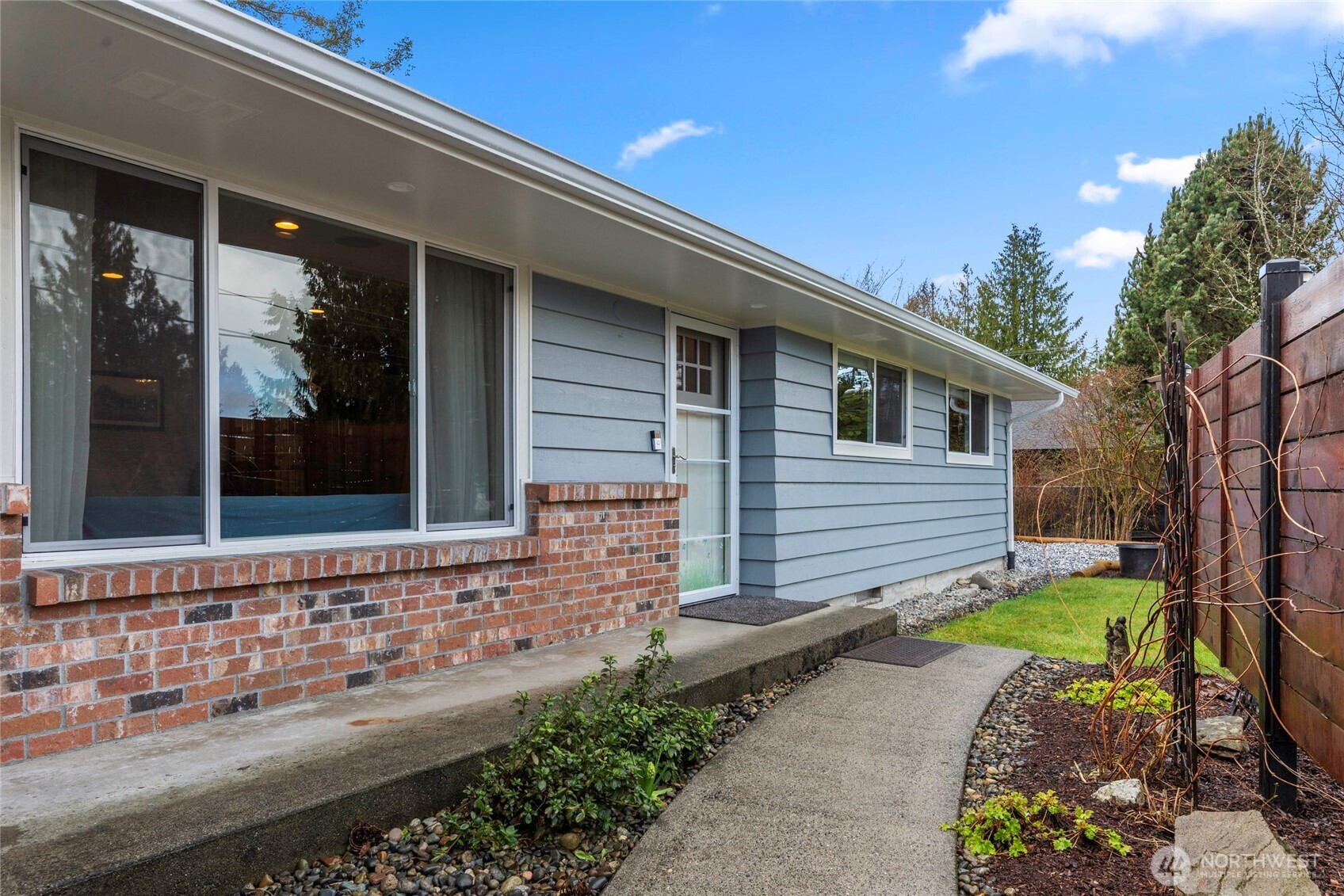 7016 98th Street Ct E, Puyallup, WA 98373