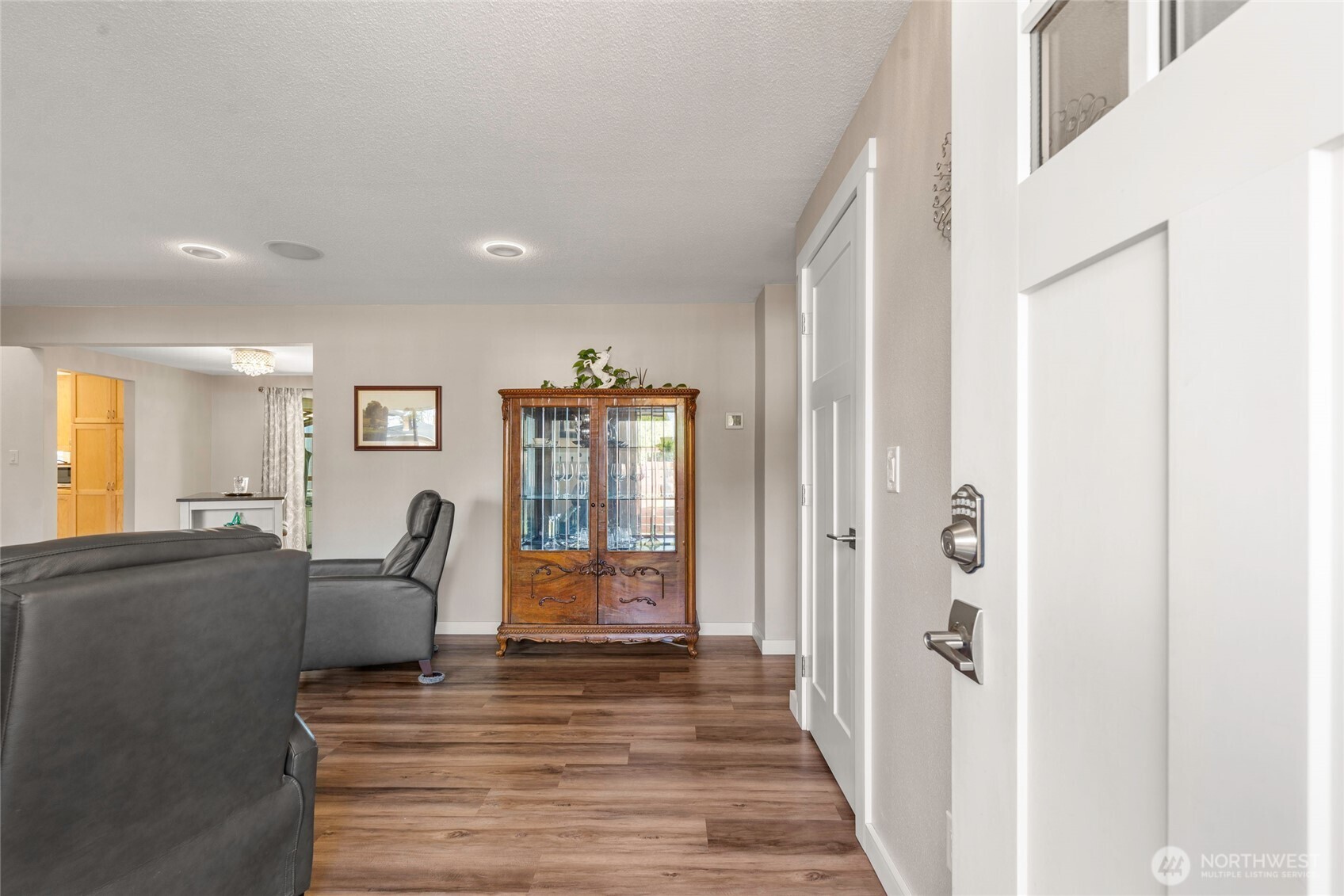 7016 98th Street Ct E, Puyallup, WA 98373