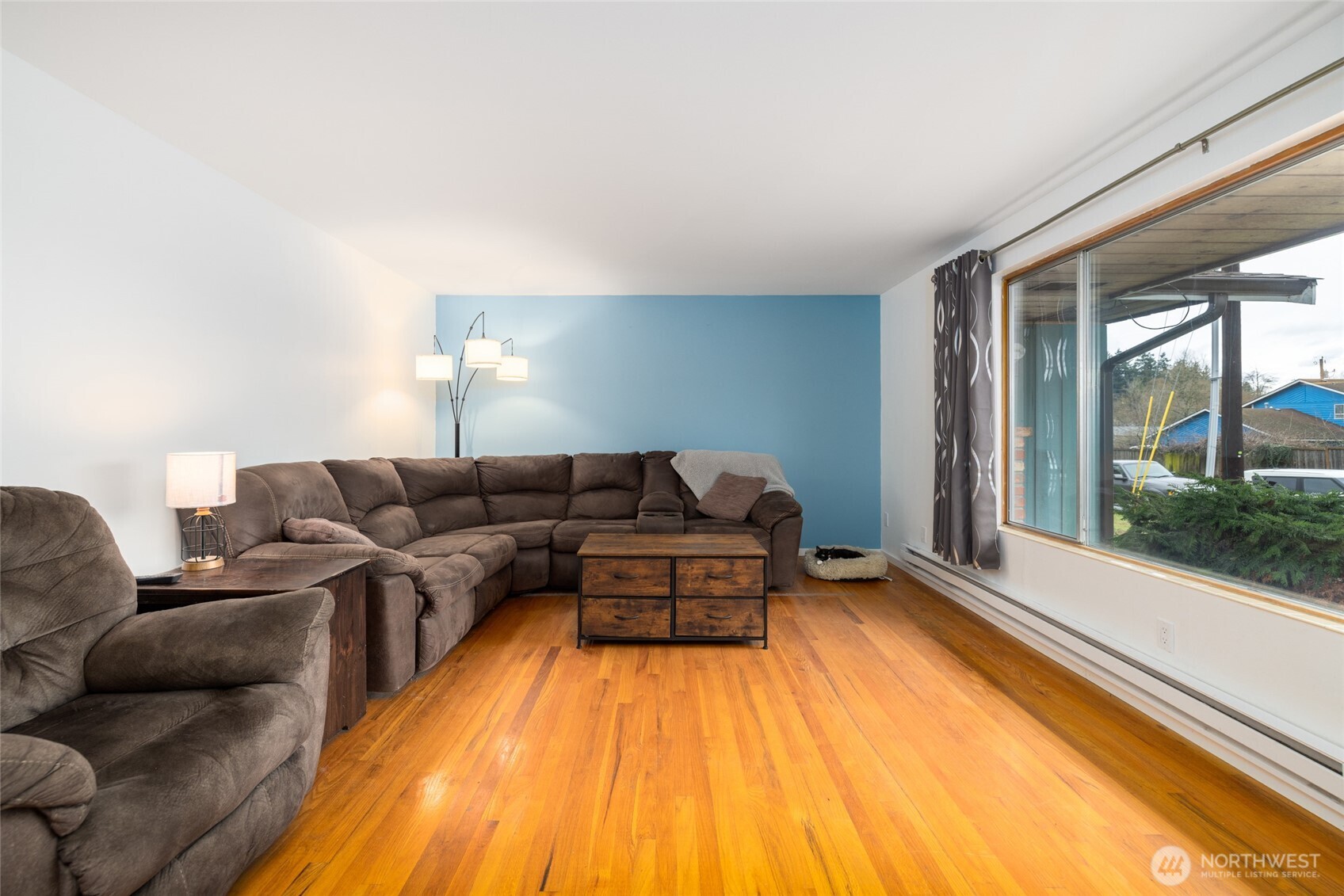 901 13th Street , Snohomish, WA 98290-1841