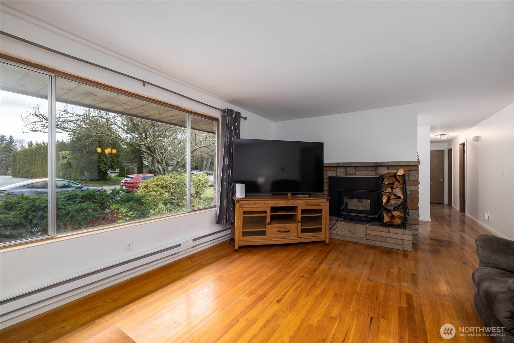 901 13th Street , Snohomish, WA 98290-1841