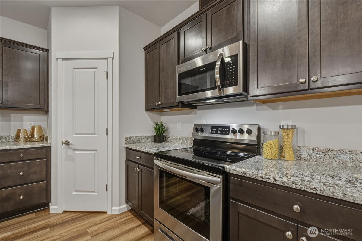 5722 NE 59th Circle , Vancouver, WA 98661