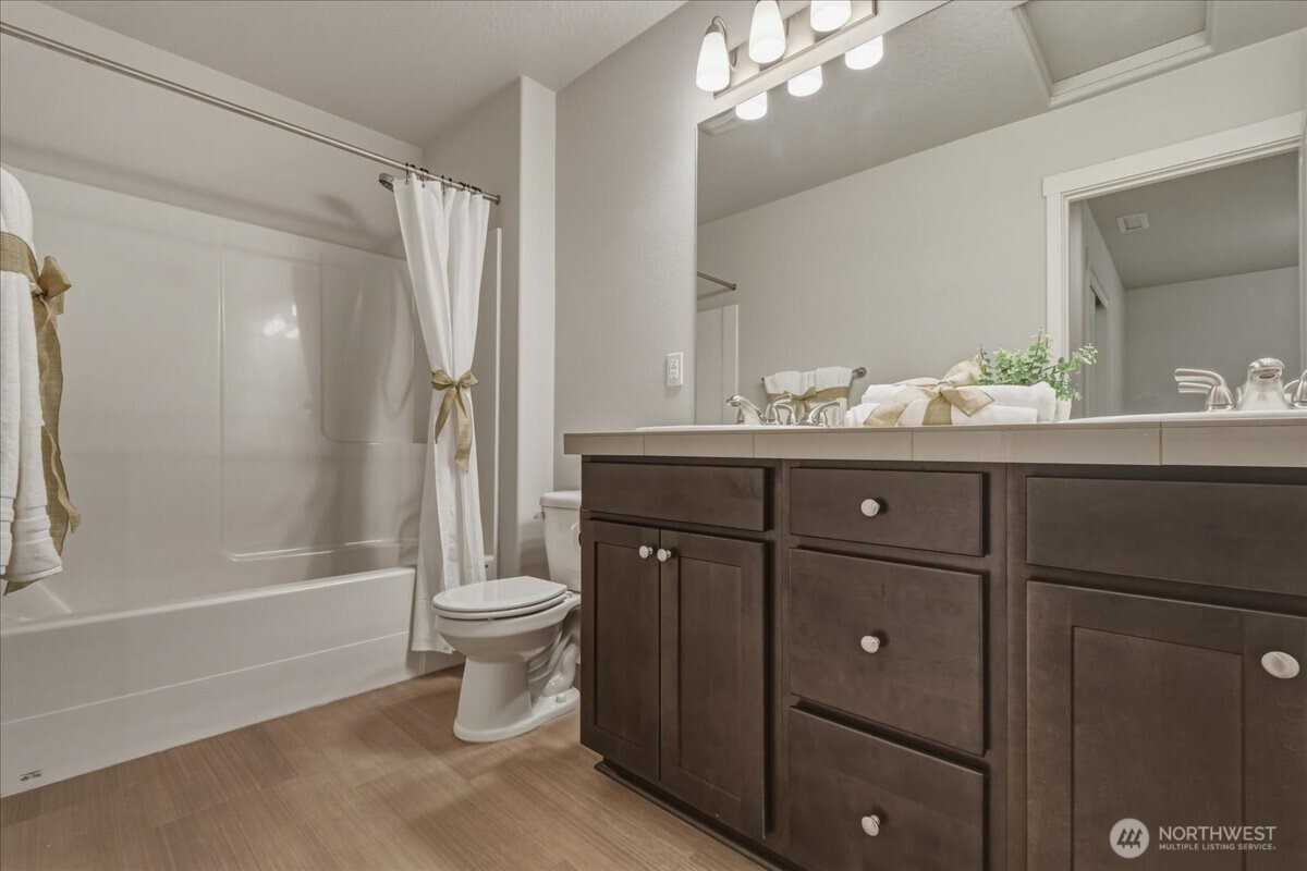 5722 NE 59th Circle , Vancouver, WA 98661