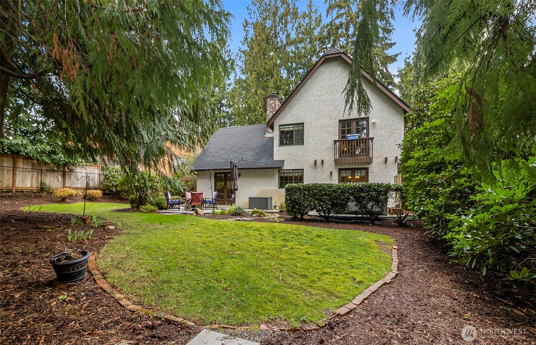 16719 1st Avenue SE, Bothell, WA 98012