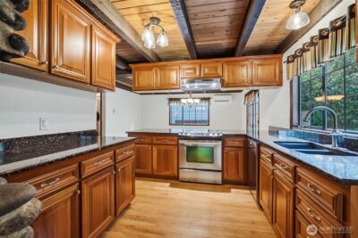 16719 1st Avenue SE, Bothell, WA 98012 - Photo 7
