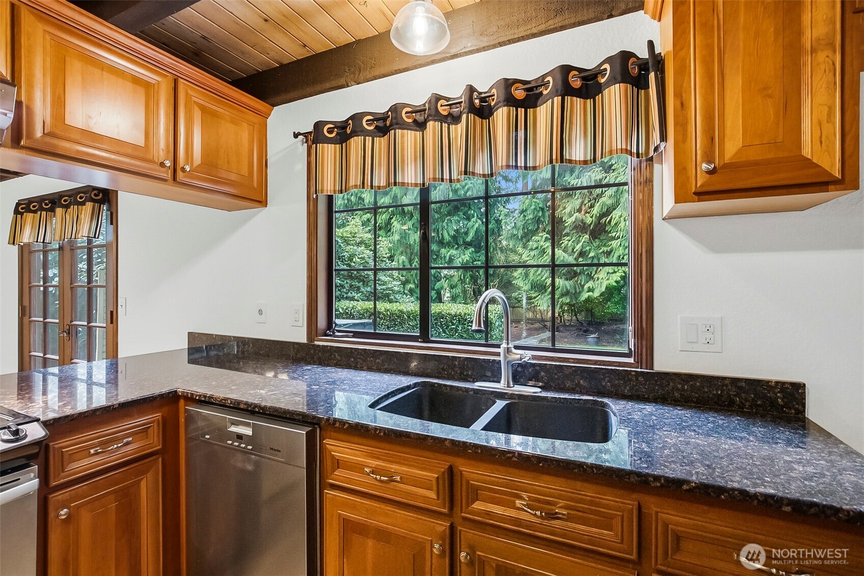 16719 1st Avenue SE, Bothell, WA 98012