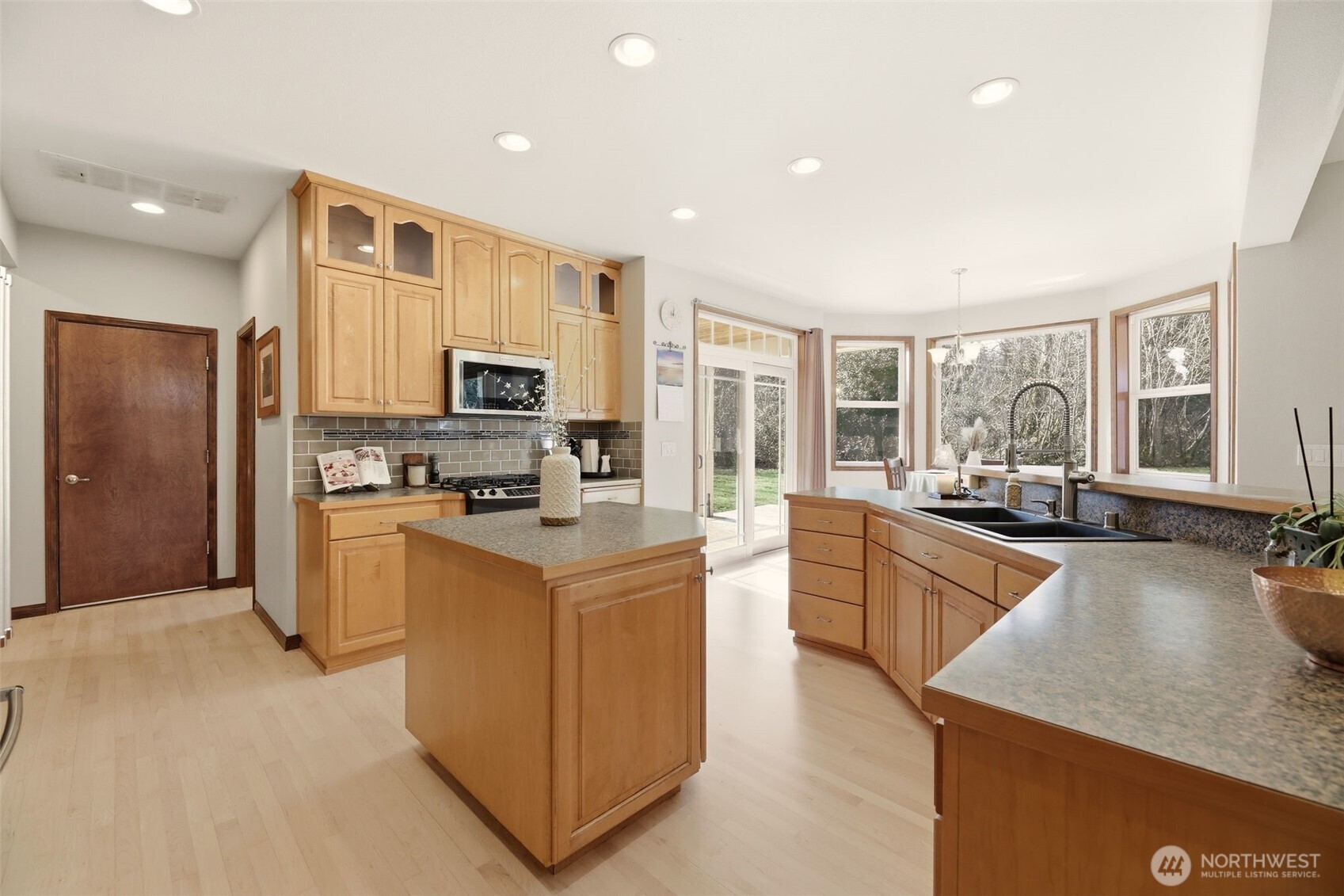 13906 266th Avenue SE, Monroe, WA 98272