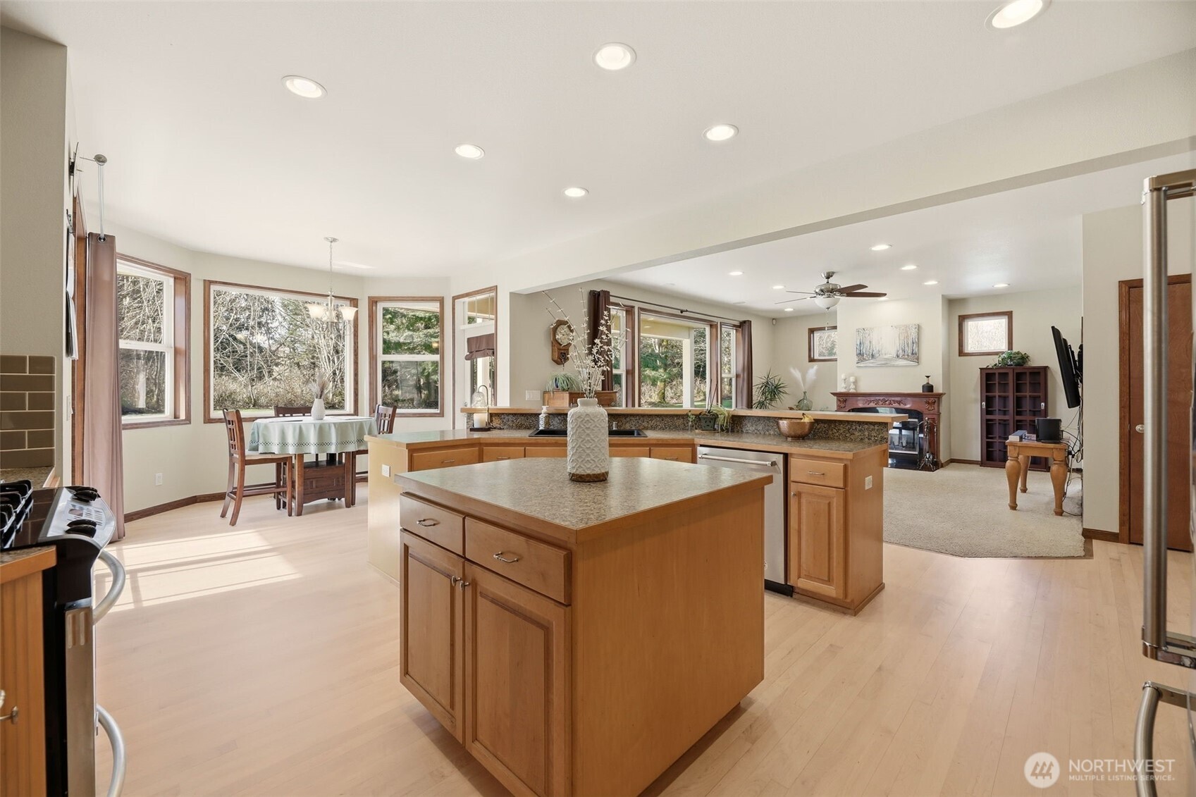 13906 266th Avenue SE, Monroe, WA 98272