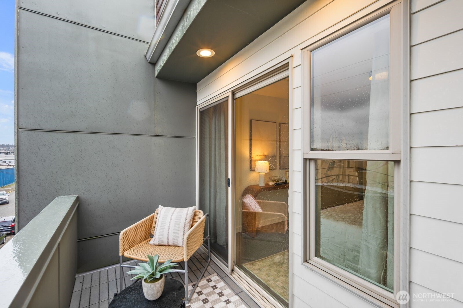 822 NW 49th Street #A, Seattle, WA 98107