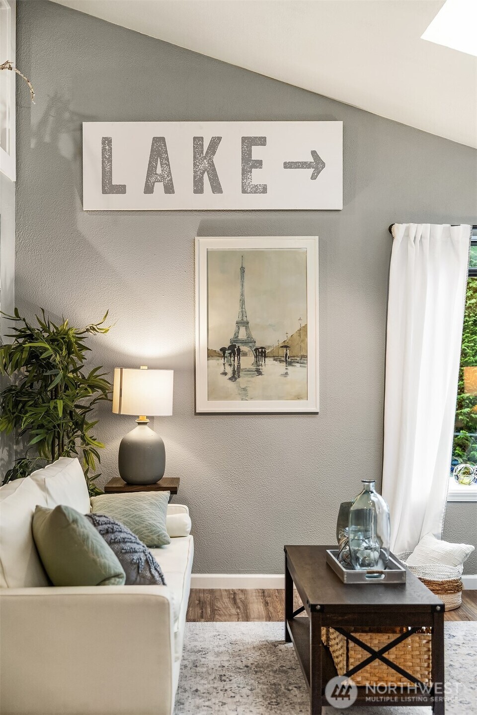 29820 224th Avenue SE, Black Diamond, WA 98010