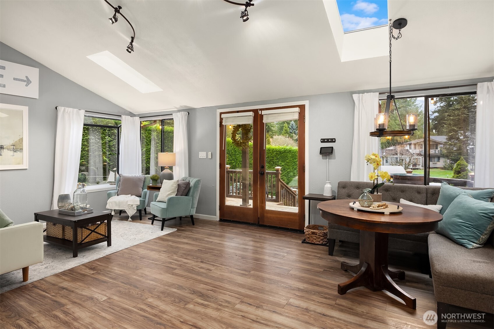 29820 224th Avenue SE, Black Diamond, WA 98010