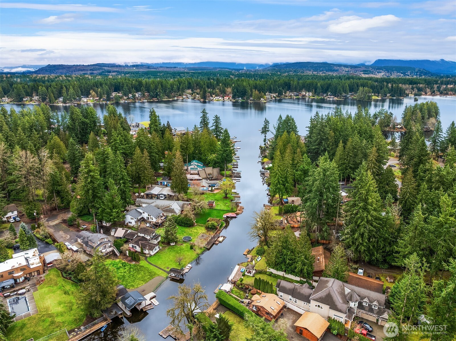 29820 224th Avenue SE, Black Diamond, WA 98010