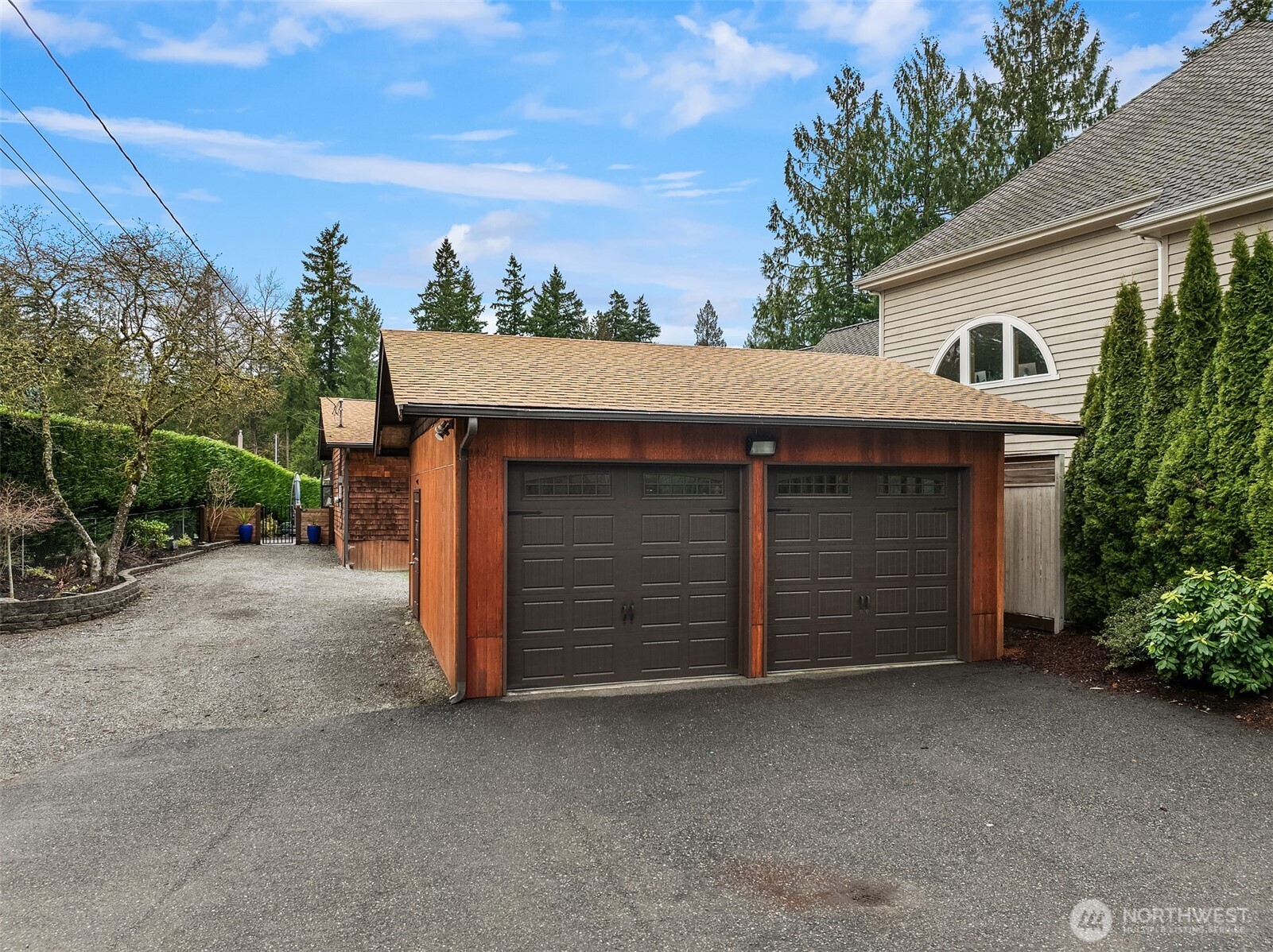 29820 224th Avenue SE, Black Diamond, WA 98010